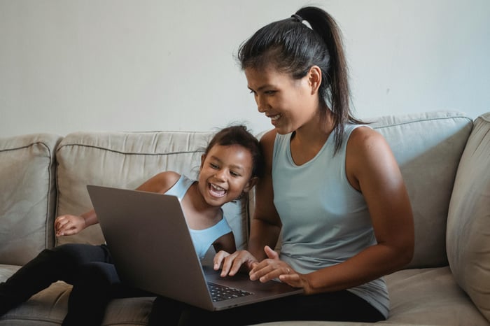 Eftpos NZ_Black Friday Cyber Monday 2025_online shopping